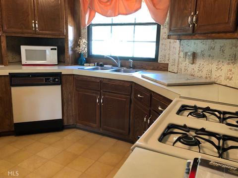 106 Sharp Rd, Thomaston, GA 30286 photo 4