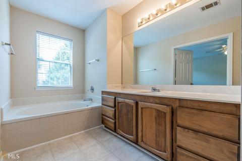 4351 E Meadow Dr, Duluth, GA 30096 photo 42
