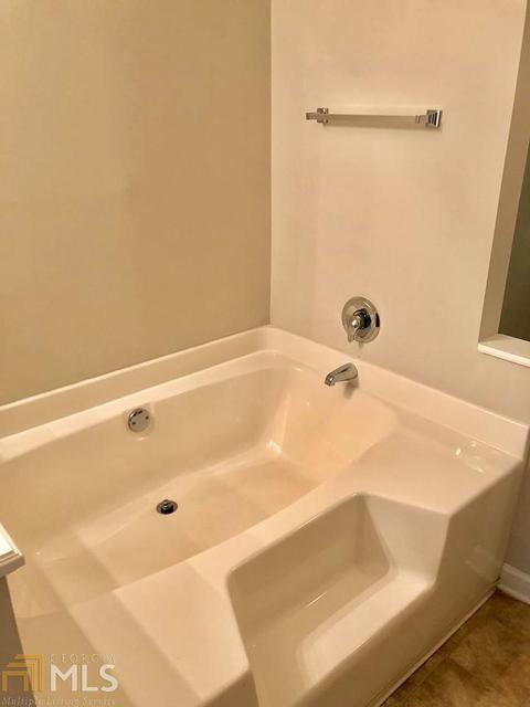 402 Northwoods Dr, Lagrange, GA 30241 photo 15