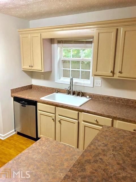 402 Northwoods Dr, Lagrange, GA 30241 photo 7