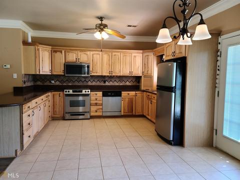 2011 Burnette Rd, Toccoa, GA 30577 photo 5