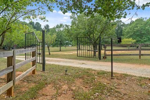 324 Four Points Rd, Jackson, GA 30233 photo 3