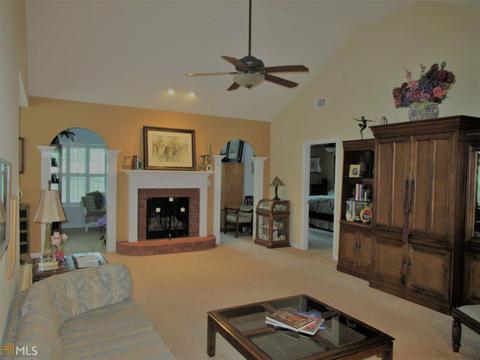 282 Prominent Loop, Mcdonough, GA 30253 photo 5