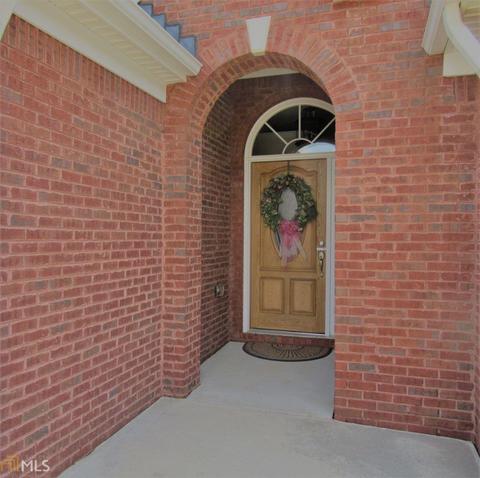 282 Prominent Loop, Mcdonough, GA 30253 photo 2