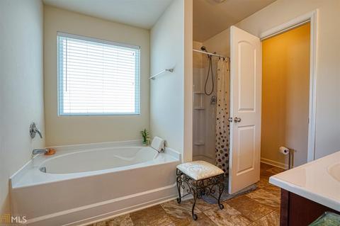 305 Crestield Cir, Covington, GA 30016 photo 20