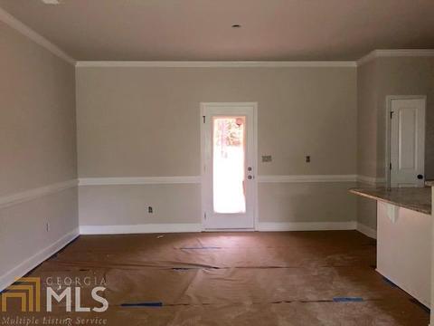 241 Dixon Cir, Williamson, GA 30292 photo 3