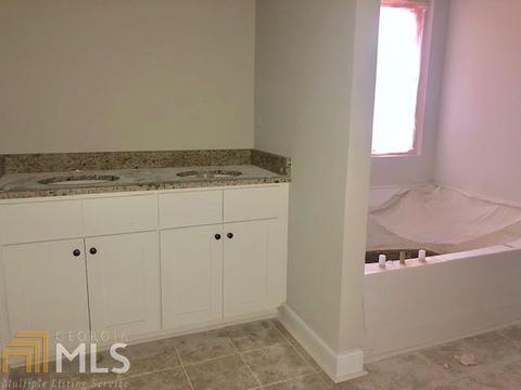 241 Dixon Cir, Williamson, GA 30292 photo 6