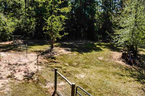 166 Rogers Cir, Barnesville, GA 30204 photo 11