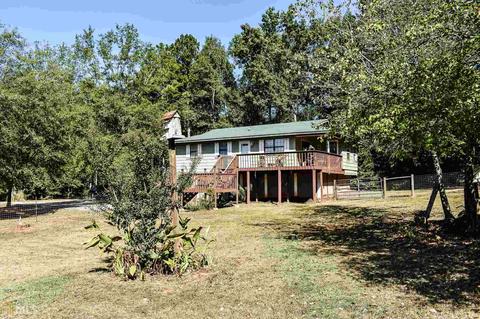 166 Rogers Cir, Barnesville, GA 30204 photo 3