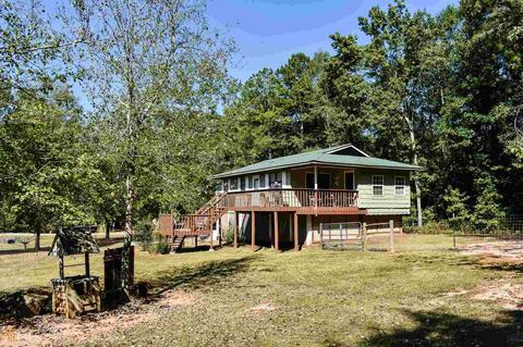166 Rogers Cir, Barnesville, GA 30204 photo 4