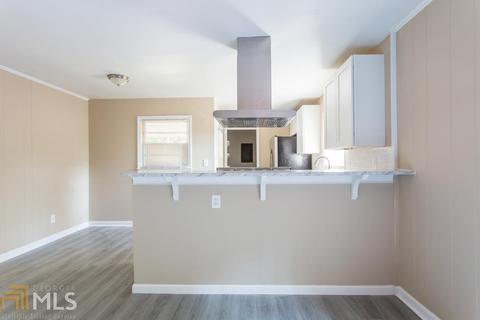 917 Laurel St, Morrow, GA 30260 photo 7
