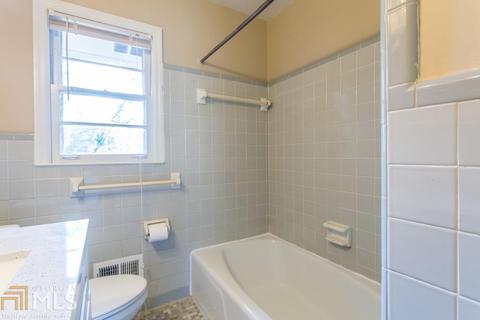 917 Laurel St, Morrow, GA 30260 photo 18