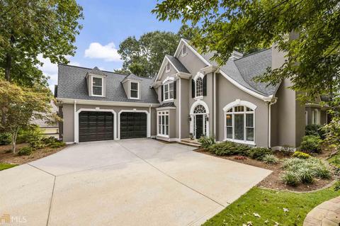 7340 Craigleith Dr, Duluth, GA 30097 photo 2