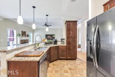 2863 Shadowstone Way, Winder, GA 30680 photo 12