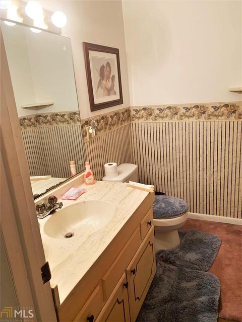 5851 Ronnie Dr, Rex, GA 30273 photo 12