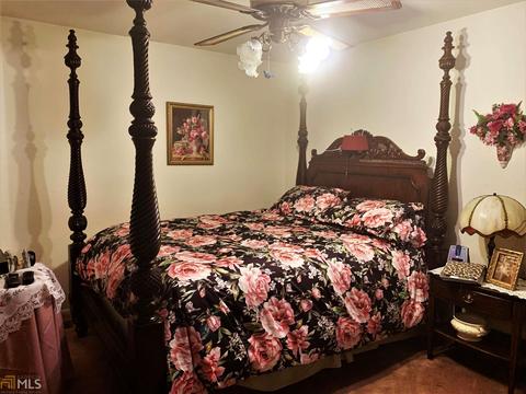 5851 Ronnie Dr, Rex, GA 30273 photo 11