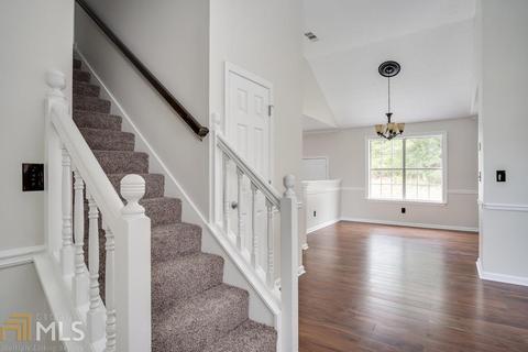 671 Michael Cir, Monroe, GA 30655 photo 5