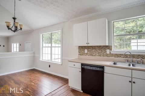 671 Michael Cir, Monroe, GA 30655 photo 16