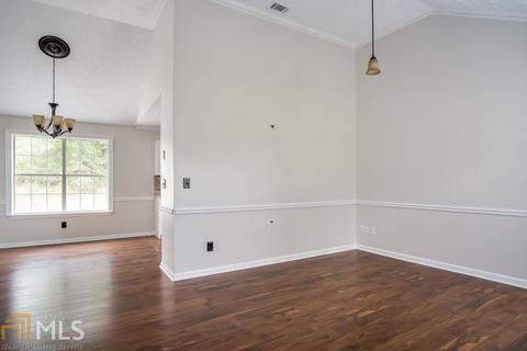 671 Michael Cir, Monroe, GA 30655 photo 9