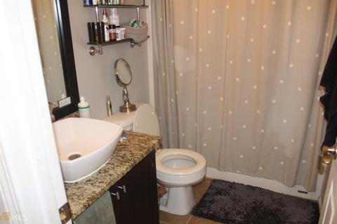 1588 April Ln, Morrow, GA 30260 photo 17