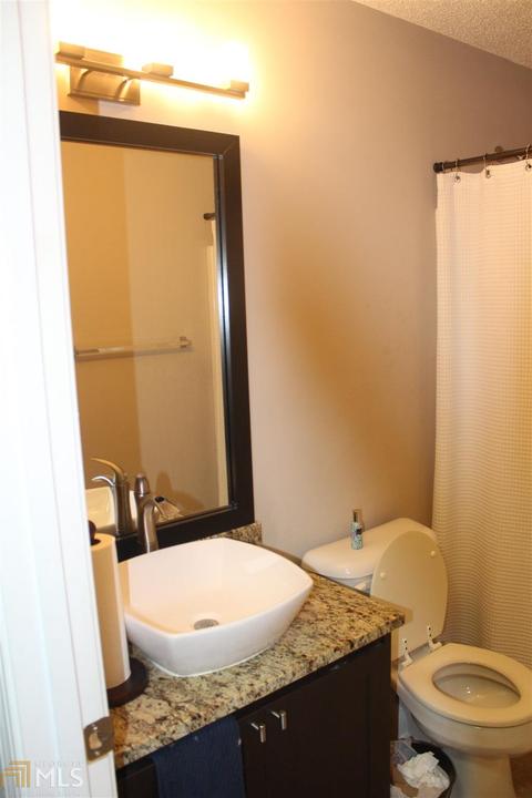 1588 April Ln, Morrow, GA 30260 photo 15