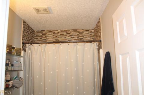 1588 April Ln, Morrow, GA 30260 photo 18