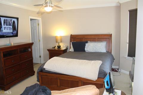 1588 April Ln, Morrow, GA 30260 photo 13