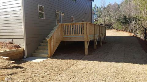 6767 Wolfe Ct, Rex, GA 30273 photo 2