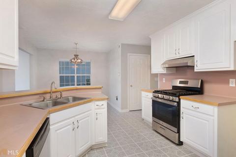 90 Harvard Dr, Covington, GA 30016 photo 2
