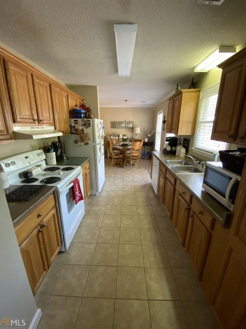 122 Crestwood Dr, Lagrange, GA 30240 photo 2