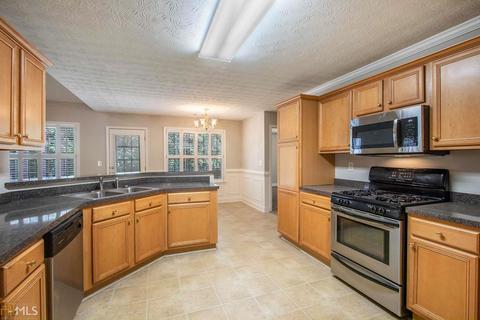 170 Bridgemill, Hampton, GA 30228 photo 2