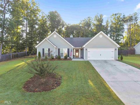 367 Embassy Dr, Winder, GA 30680 photo 2