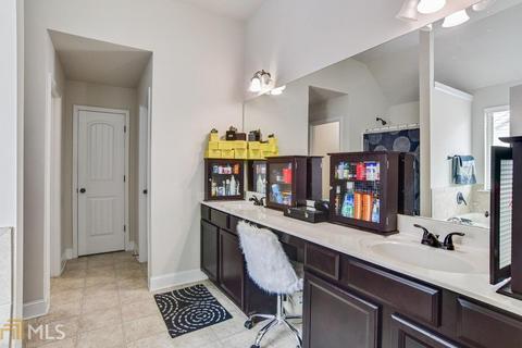 435 Windsor Way, Fairburn, GA 30213 photo 14