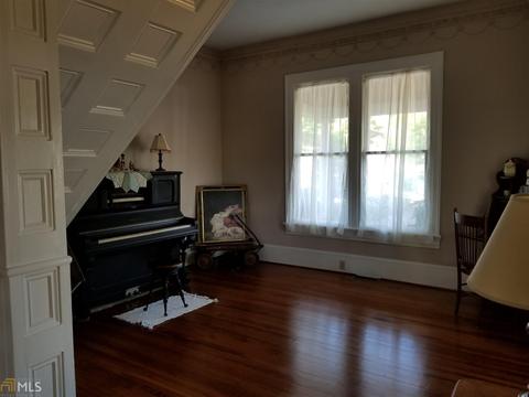 85 N Ctr, Winder, GA 30680 photo 14
