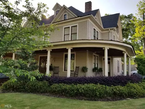 85 N Center St, Winder, GA 30680 photo 3