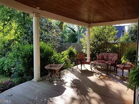85 N Center St, Winder, GA 30680 photo 6