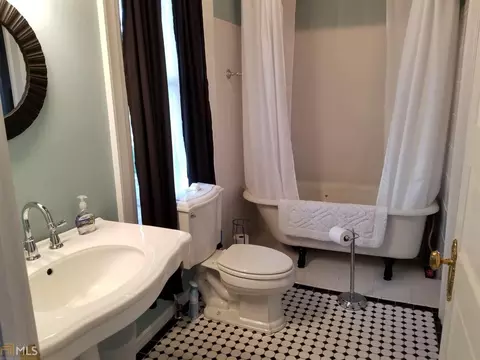 85 N Center St, Winder, GA 30680 photo 39