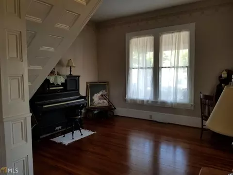 85 N Center St, Winder, GA 30680 photo 14