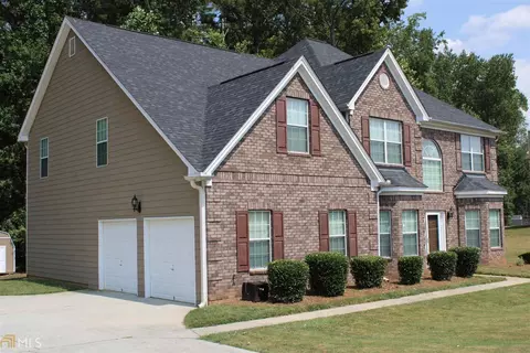 552 Cornelius Dr, Hampton, GA 30228 photo 2
