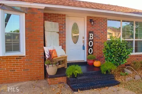 1710 33rd St, Valley, AL 36854 photo 2
