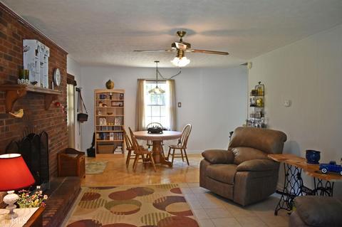 237 Hardman, Colbert, GA 30628 photo 4