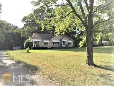 816 River Rd, Valley, AL 36854 photo 1