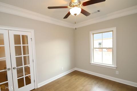 213 Linman Dr, Lagrange, GA 30241 photo 10