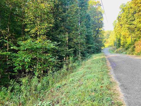 669 Cherokee Rd, Toccoa, GA 30577 photo 9