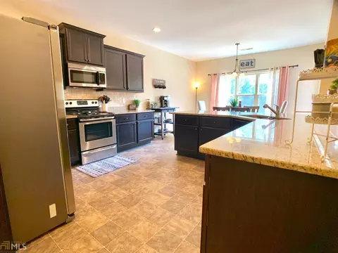 112 Drew Dr, Lagrange, GA 30241 photo 6