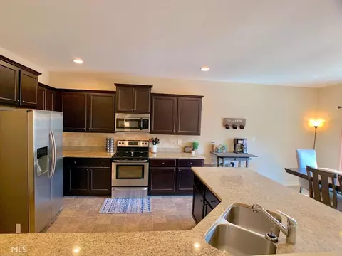 112 Drew Dr, Lagrange, GA 30241 photo 7