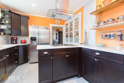 46 E New St, Winder, GA 30680 photo 11