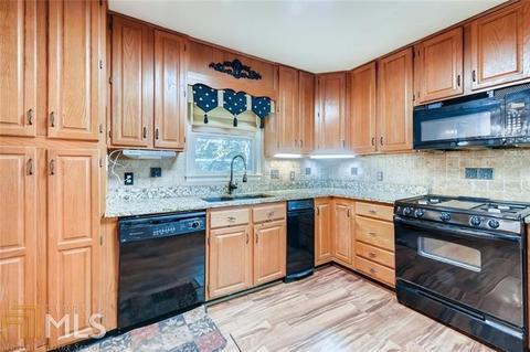 3732 Strathmore Dr, Duluth, GA 30096 photo 8