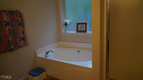 1609 Brook, Monroe, GA 30655 photo 3