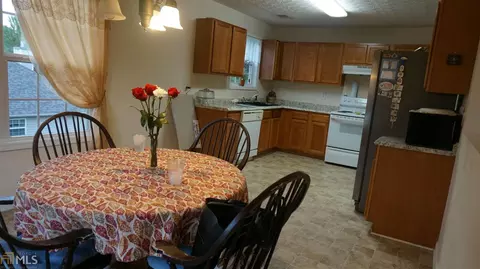 1609 Brook Ln, Monroe, GA 30655 photo 4